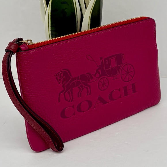 Coach Large Corner Zip Wristlet Wallet With Horse And Carriage - Picture 1 of 14